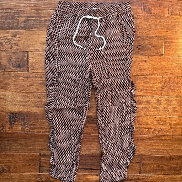 Anthropologie Ett Twa Geometric Ruffled Geometric Print Jogger Pants, Size Small - Picture 2 of 11